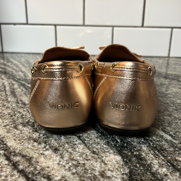 Vionic Virginia Metallic Pink Rose Gold Comfort Loafers Sz 10 - Picture 4 of 6